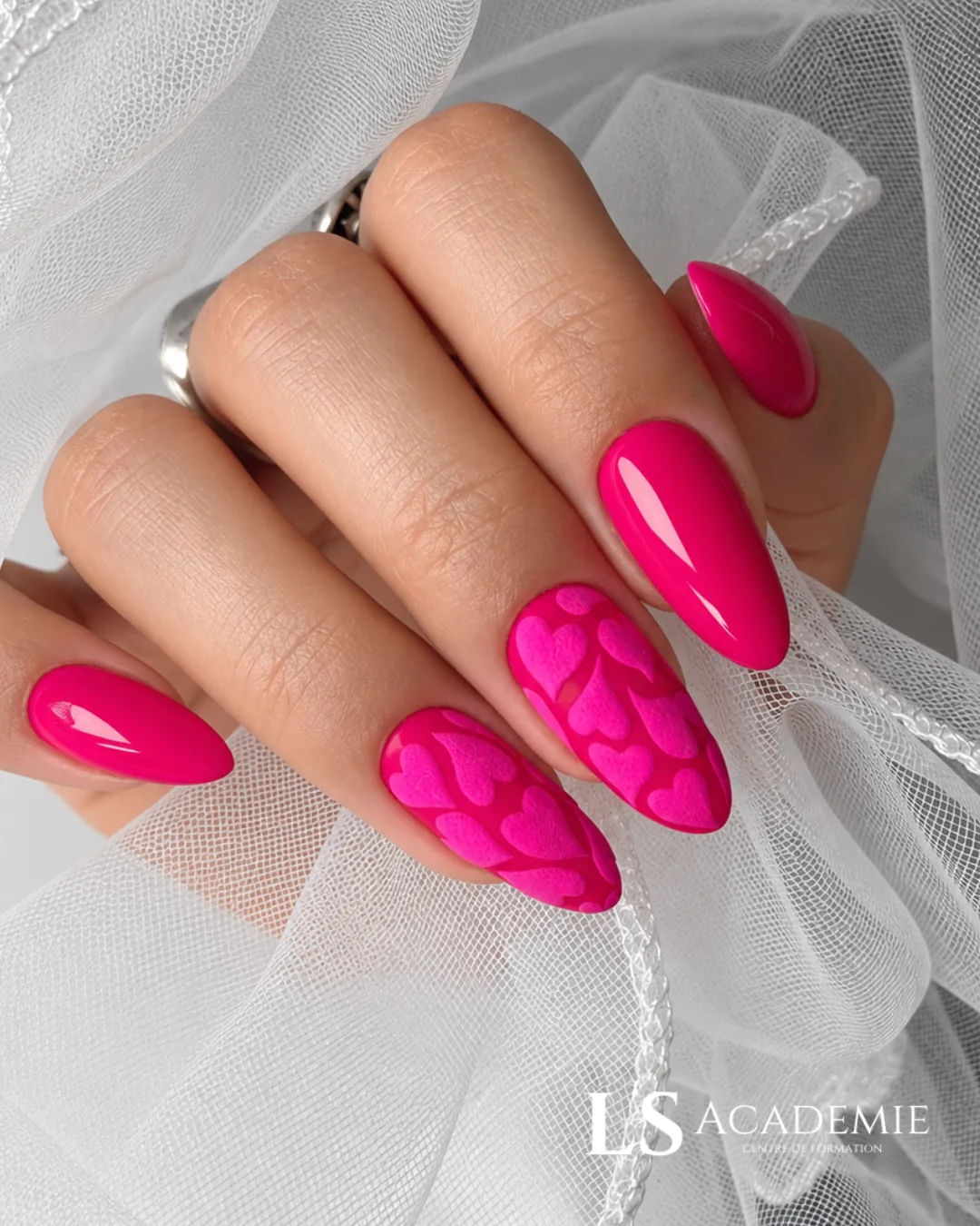 Formation prothésie ongulaire RS7014 à Nice — technique gel et nail art LS Académie